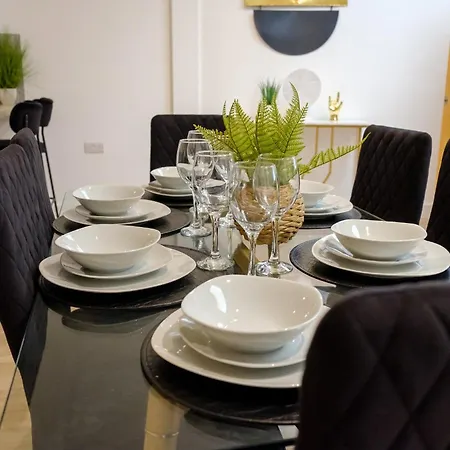 Charming And Bright Flat - Wi-fi Included! Apartman