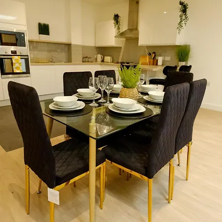 Lejlighed Charming And Bright Flat - Wi-fi Included! Bristol